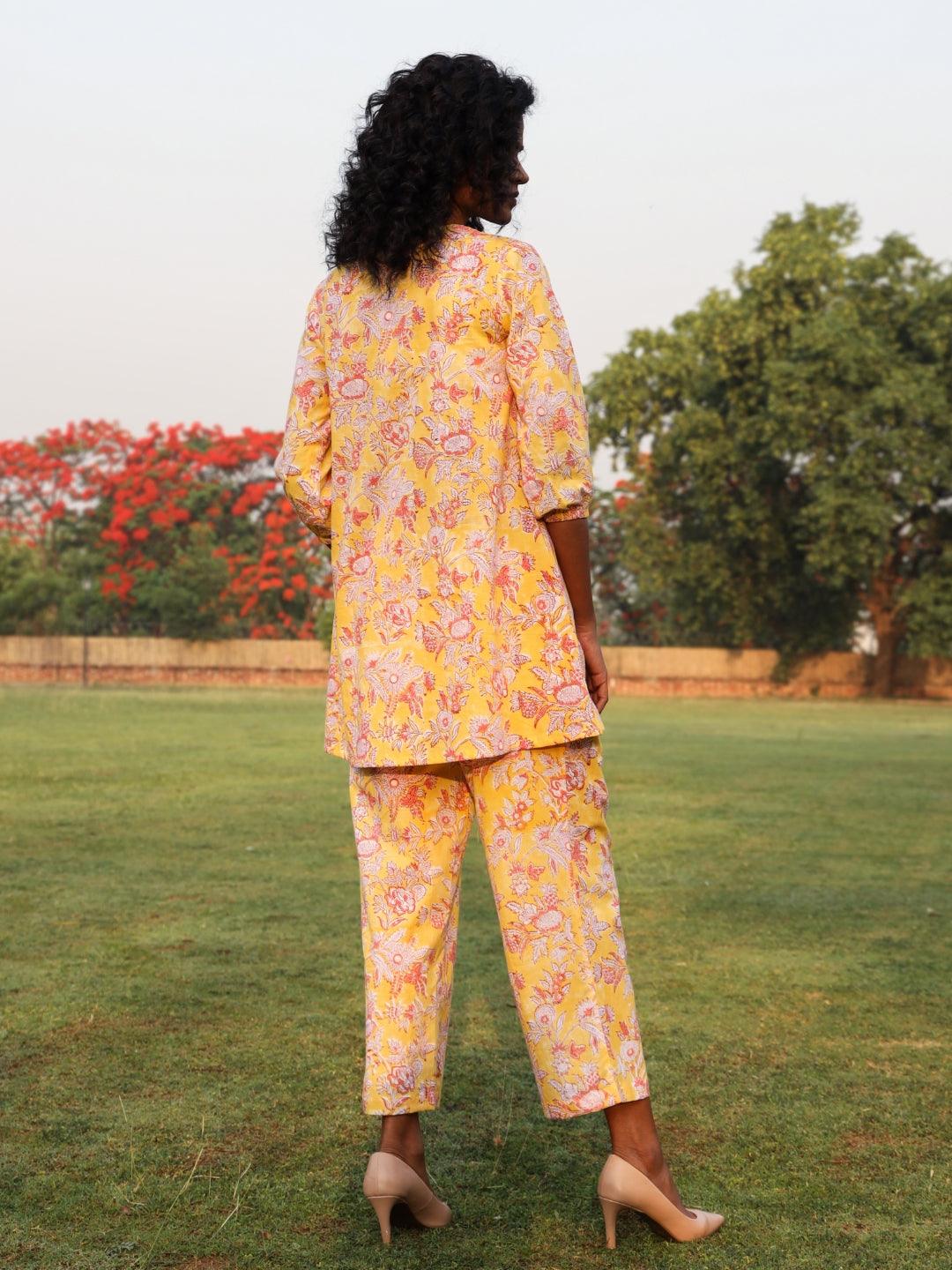 trueBrowns Yellow Cotton Block Print V-Square Neck Co-Ord Set - Distacart