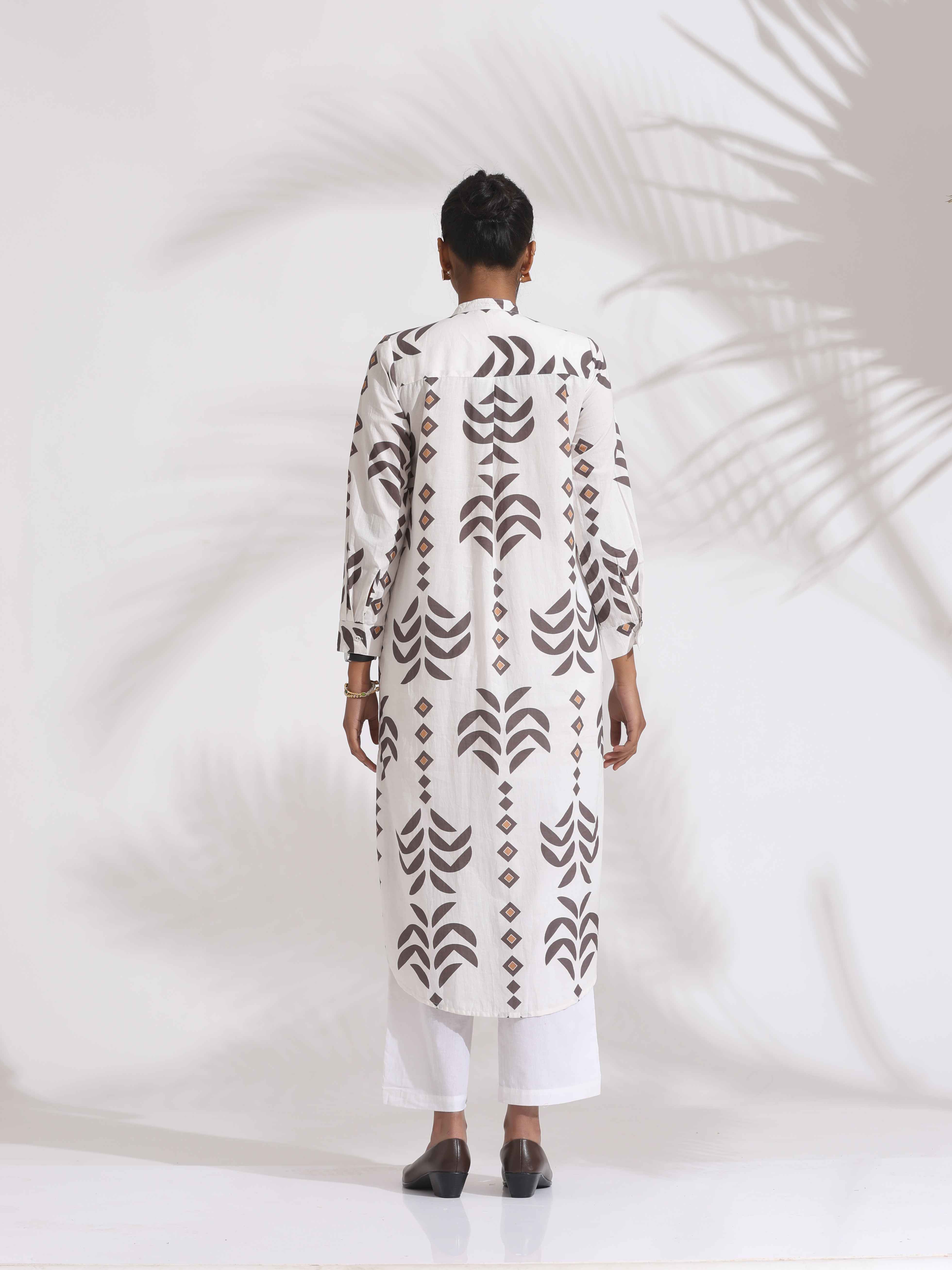 trueBrowns White Cotton Stripe Print Pleated Kurta Set