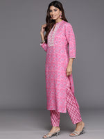 Thumbnail for Varanga Women Pink Floral Printed Kurta Paired With Bottom & Dupatta - Distacart