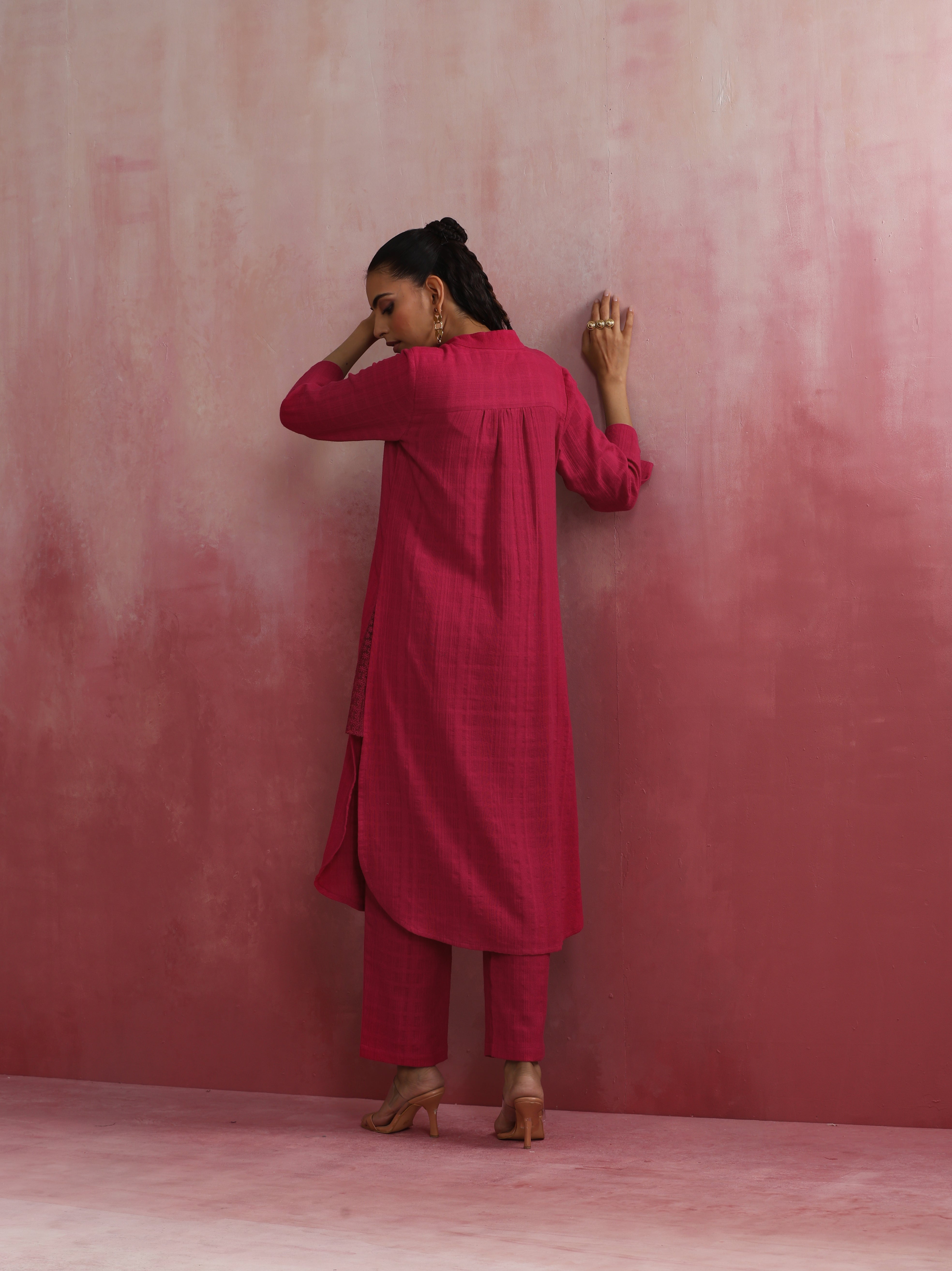 trueBrowns Magenta Cotton Dobby Kurta Set - Distacart