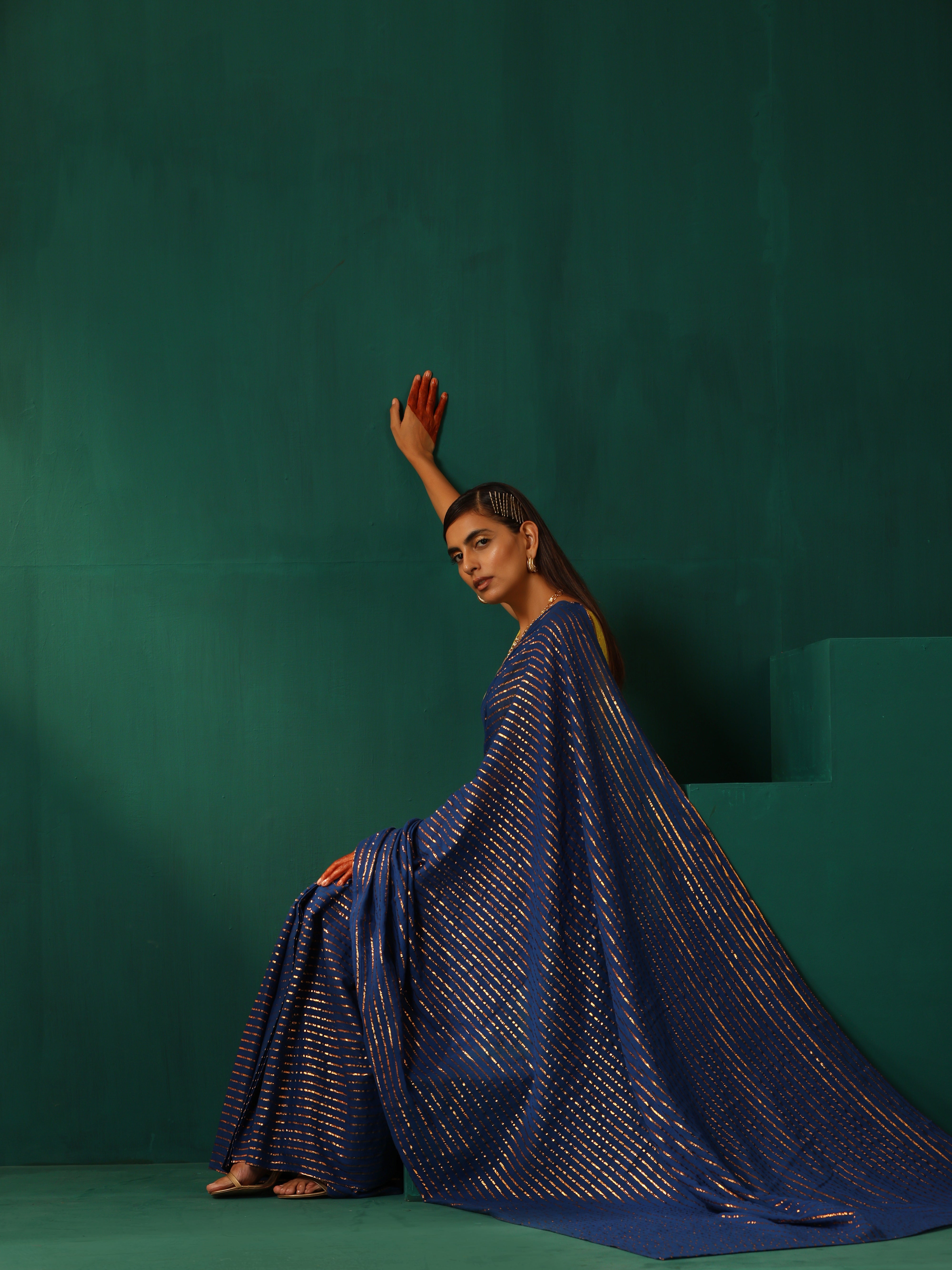 trueBrowns Royal Blue Cotton Gold Lurex Striped Ready to Wear Saree - Distacart