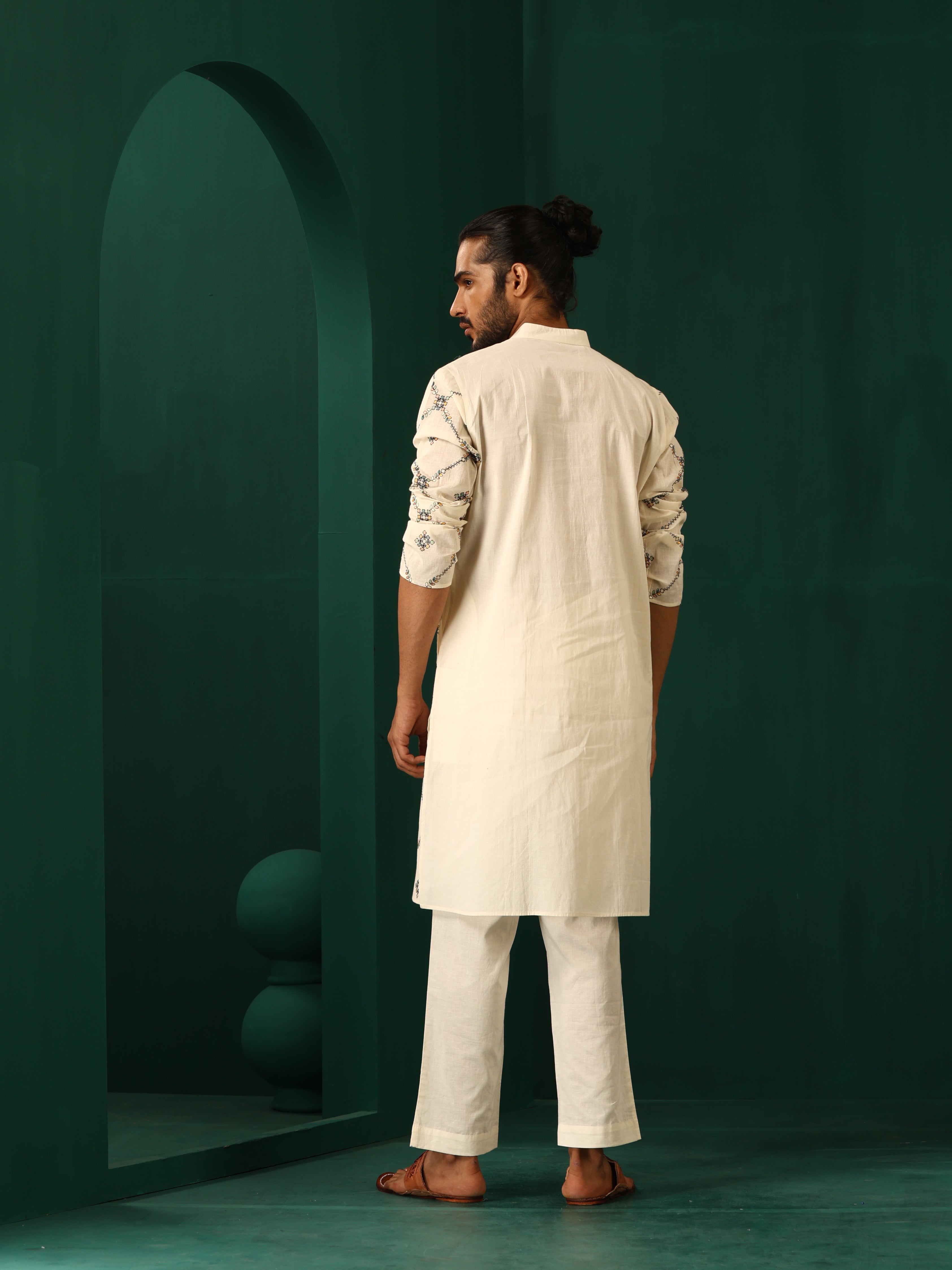 trueBrowns Men's Ivory Rhombus Cotton Kurta - Distacart