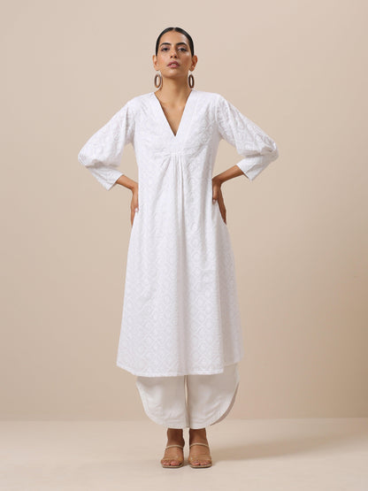 trueBrowns Cotton White Textured Curve Pant - Distacart