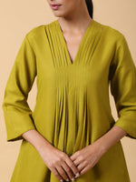 Thumbnail for trueBrowns Cotton Linen Lime Green Pleated Co-Ord Set - Distacart