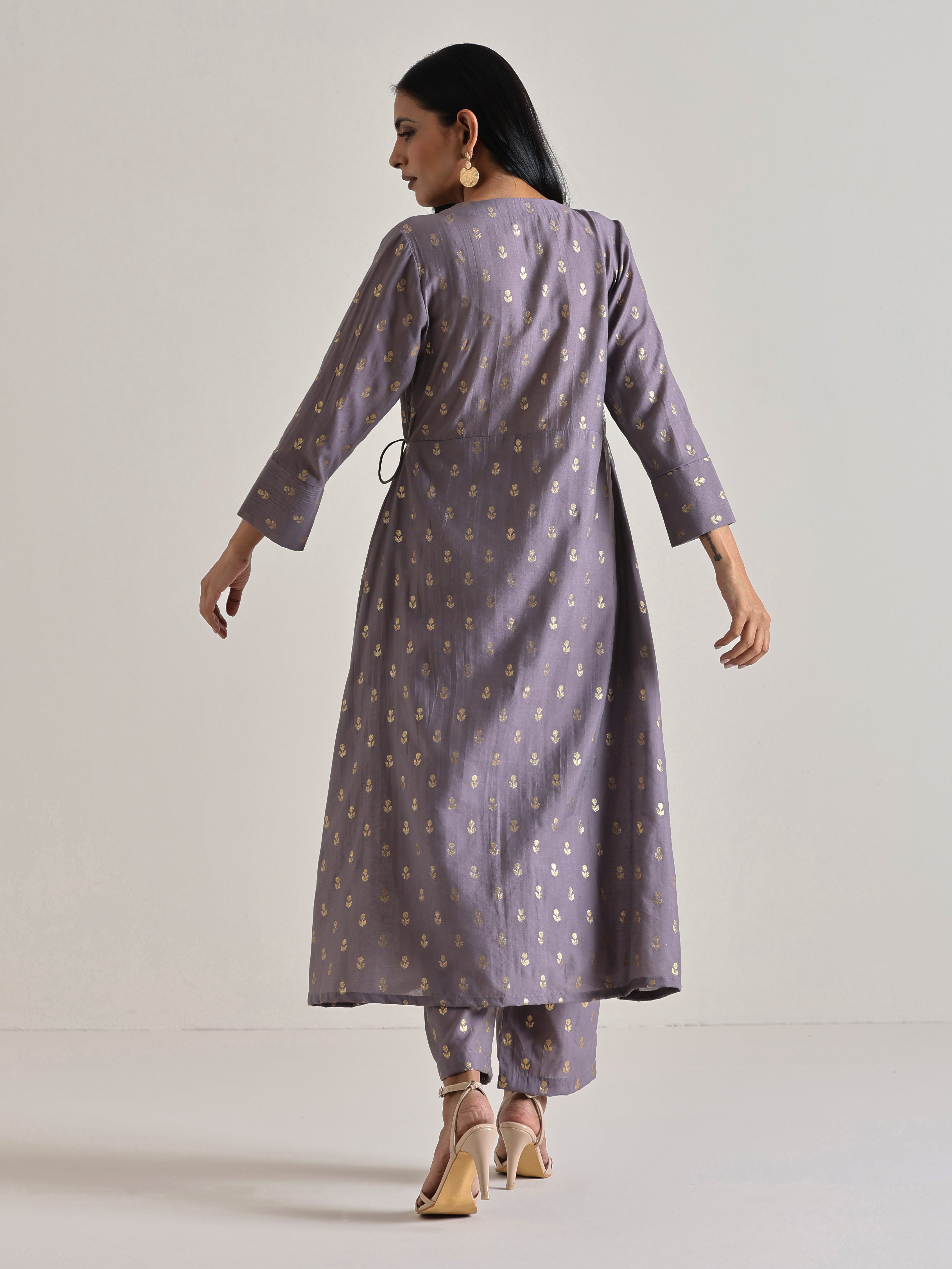 trueBrowns Plum Grey Foil Angrakha Kurta Set - Distacart