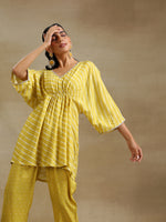 Thumbnail for trueBrowns Lime Green Bandhani Printed Silk Drop Shoulder Co-Ord Set | Relove