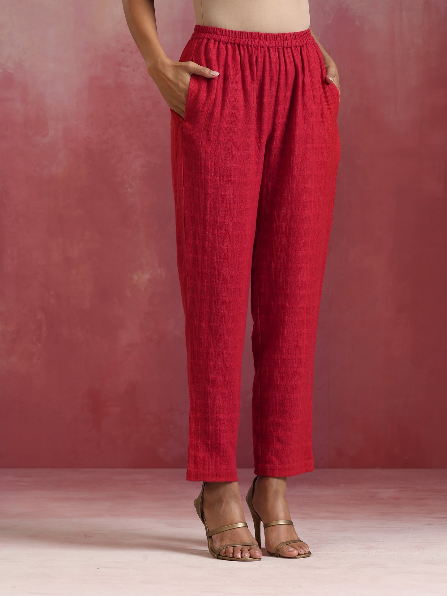 trueBrowns Red Cotton Dobby Kurta Co-ord set - Distacart