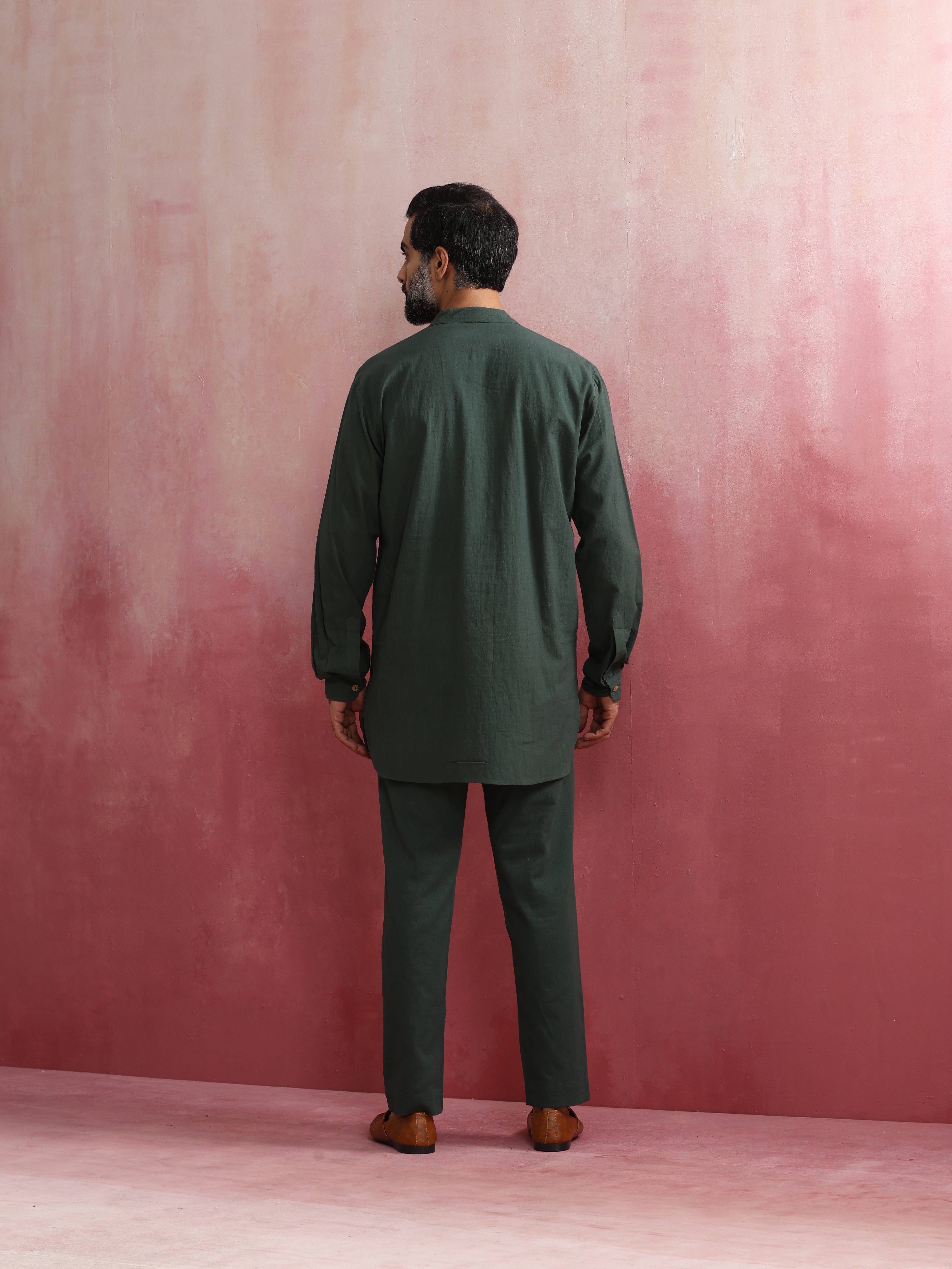 trueBrowns Men's Green Cotton Mandarin Collar Kurta Co-ord set