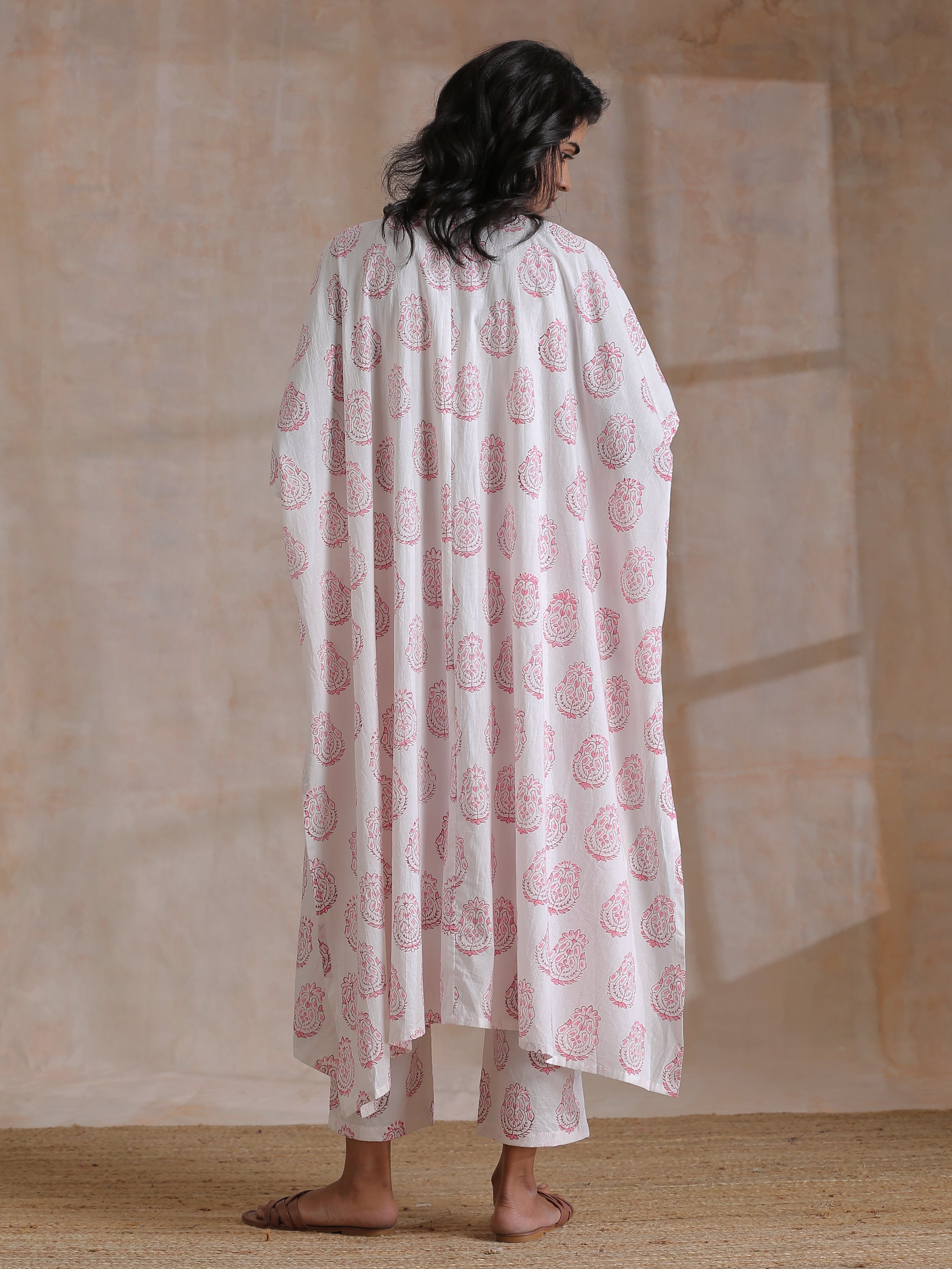 trueBrowns Pink Big Buta On White Print Cotton Panel Kaftan Kurta Pant Set - Distacart