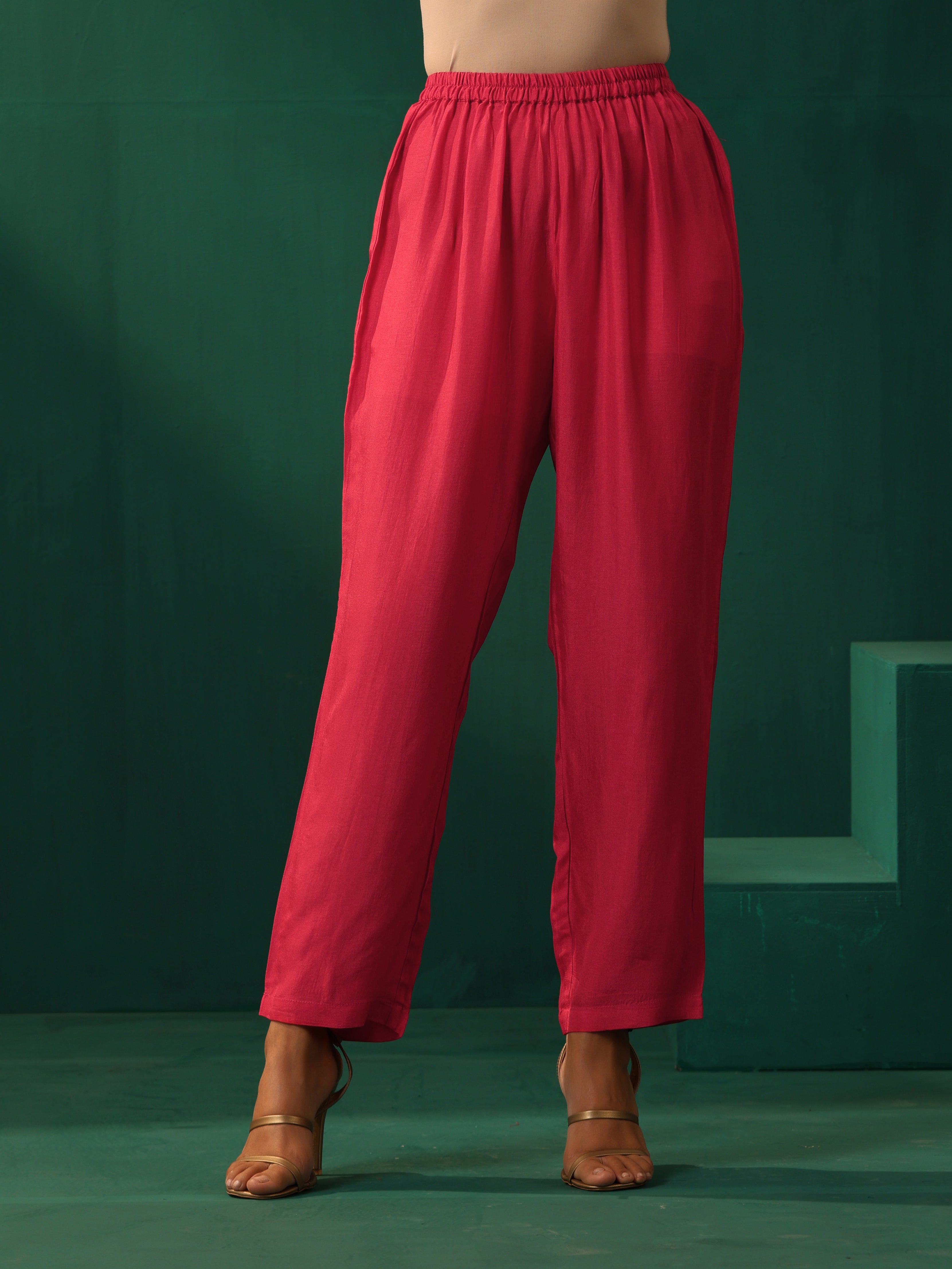 trueBrowns Pink Floral Viscose Silk Round Neck Co-ord Set - Distacart