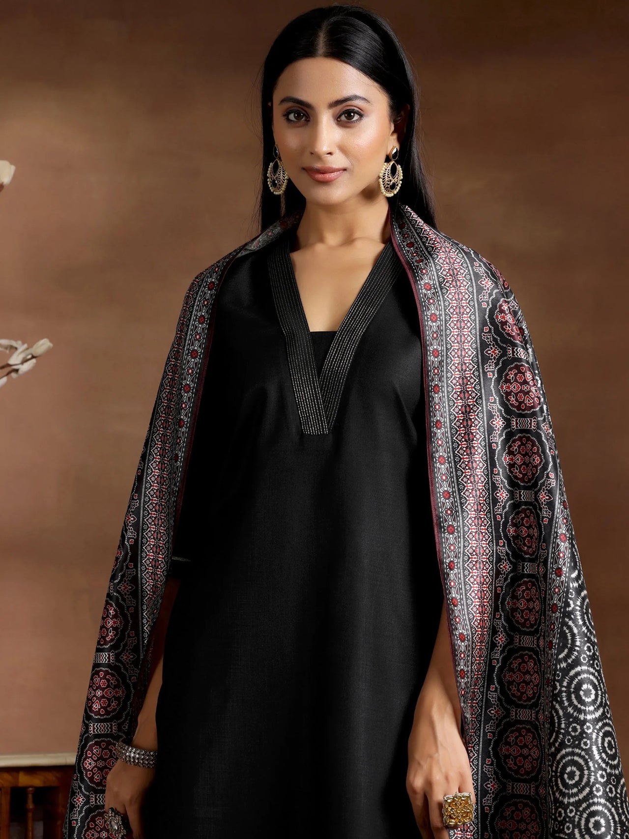 https://cdn.shopify.com/s/files/1/0341/4805/7228/files/6_e07d0028-ec94-4afc-902f-a8ccde021c0b.jpg?v=1738655900