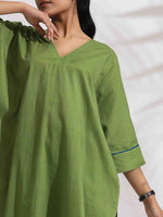 Thumbnail for trueBrowns Green Cotton Placement Print Kurta Co-ord Set