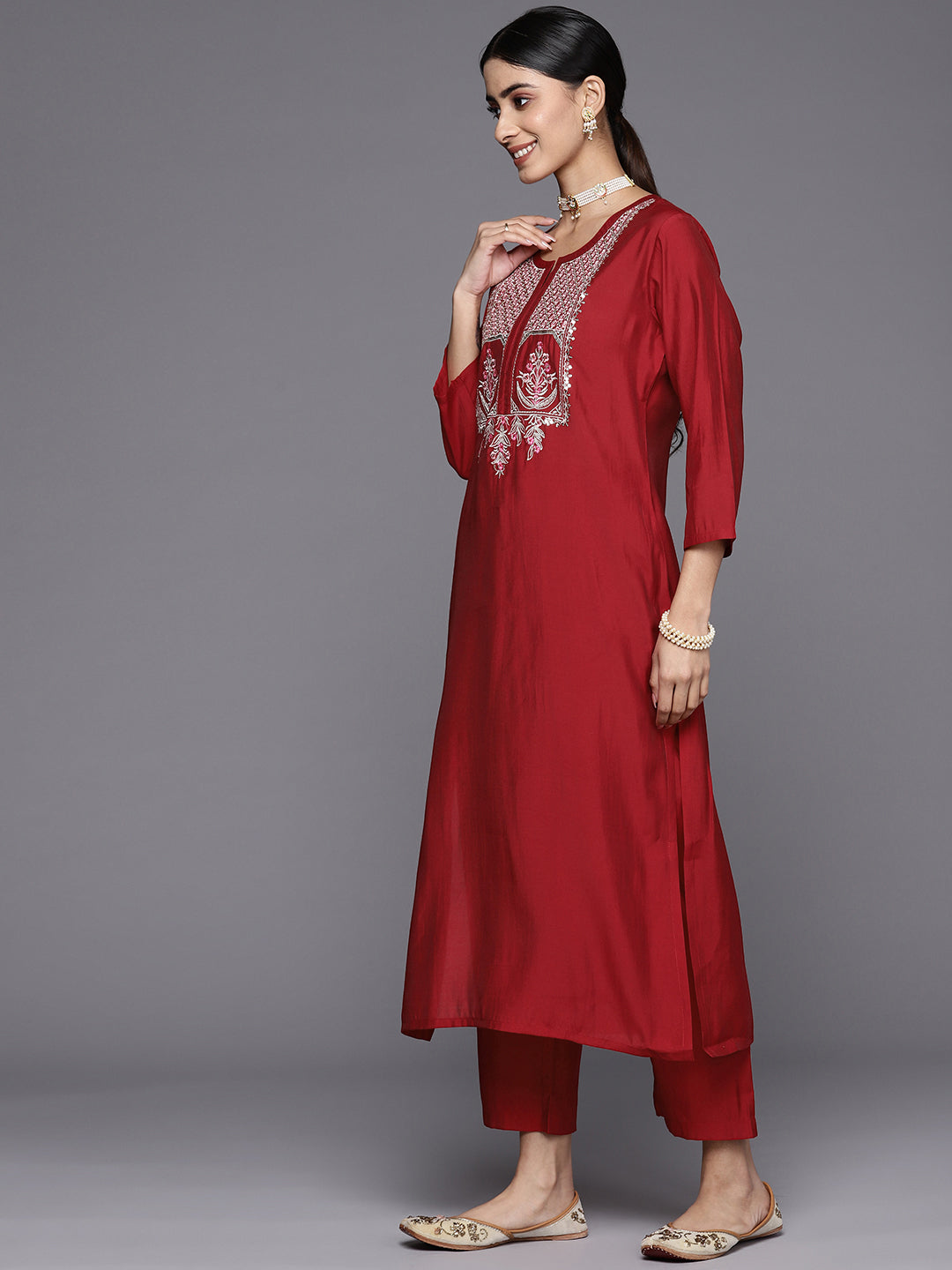 Varanga Women Red Three Quarter Sleeve Straight Kurta Set With Dupatta - Distacart