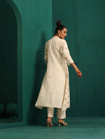 Thumbnail for trueBrowns Ivory Peach Cotton Front Gathered Kurta Pant Set - Distacart