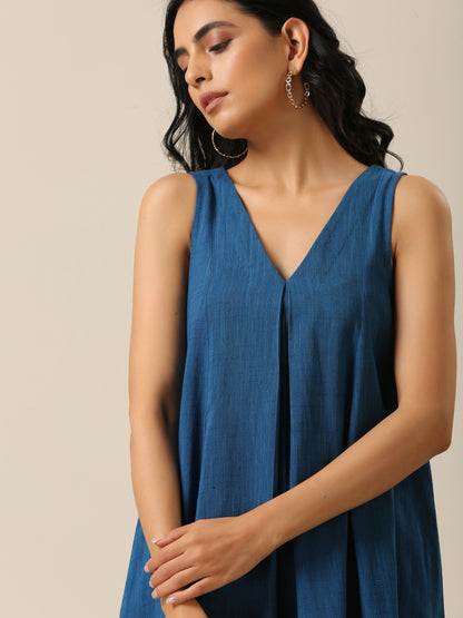 trueBrowns Classic Blue Slub Texture Sleeveless Flared Kurta Pant Set - Distacart