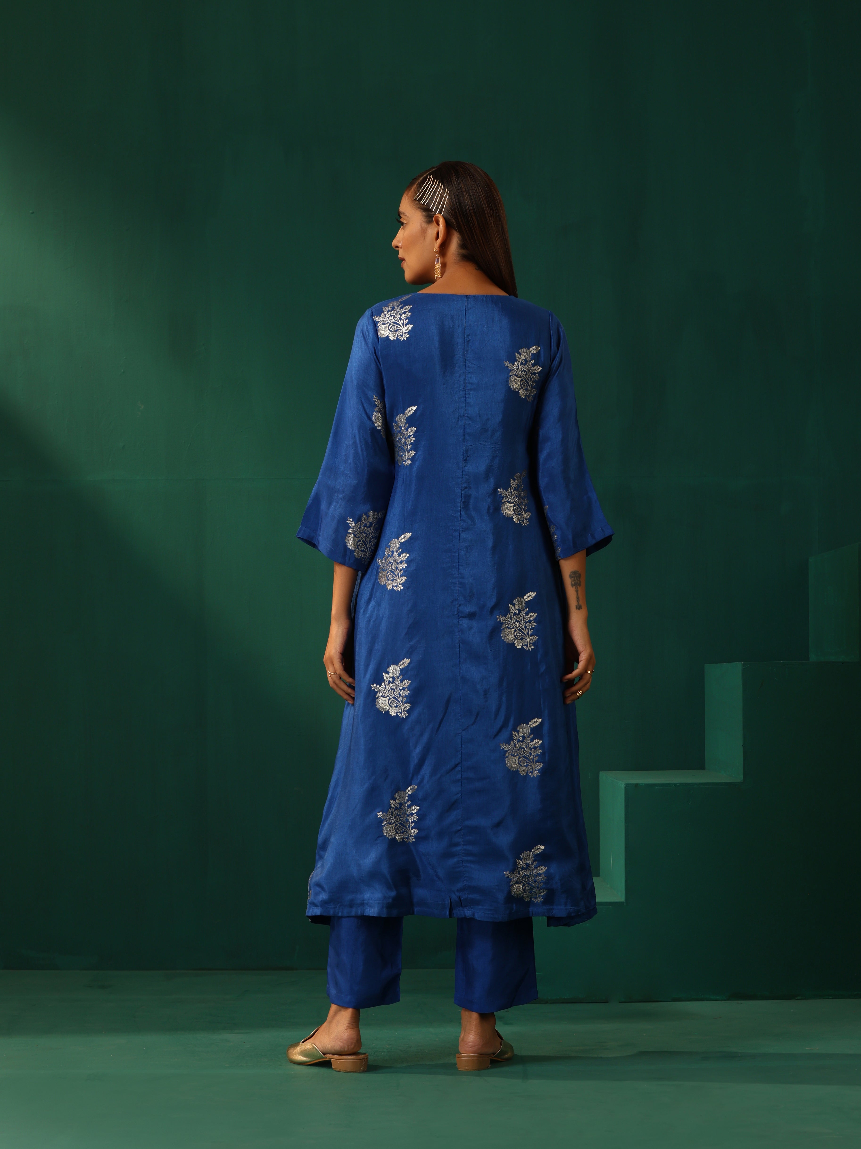 trueBrowns Royal Blue Floral Viscose Silk Angrakha Kurta Pant Set - Distacart