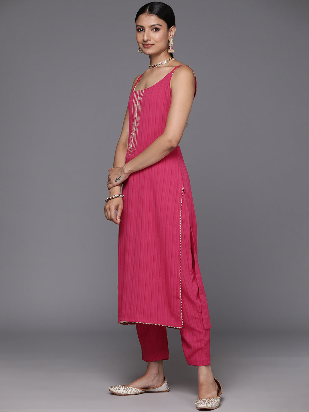 Varanga Women Pink Round Neck, Spaghetti Strap Style Straight Kurta Paired With Tonal Bottom And Dupatta - Distacart