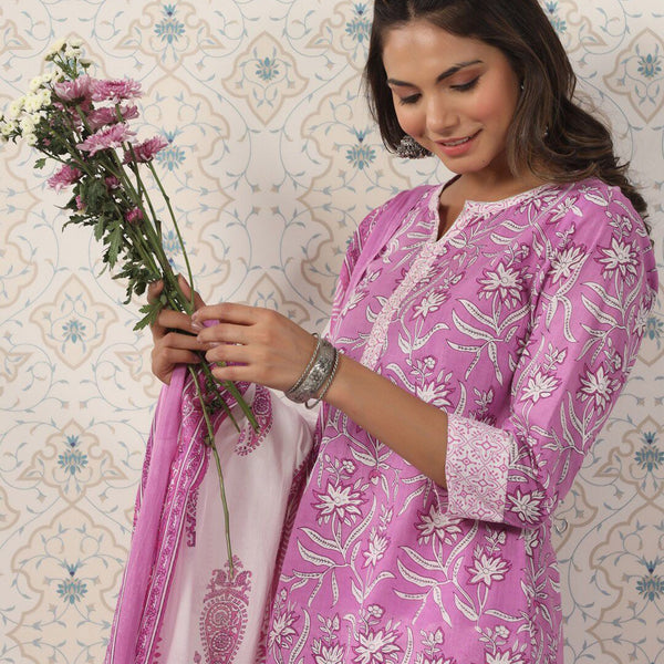 Ode by House of Pataudi Printed Notched Neck Pure Cotton Kurta With Trousers & Dupatta - Distacart