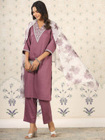 Thumbnail for Ode by House of Pataudi Women Ethnic Motifs Yoke Design Regular Thread Work Kurta with Trousers & With - Distacart