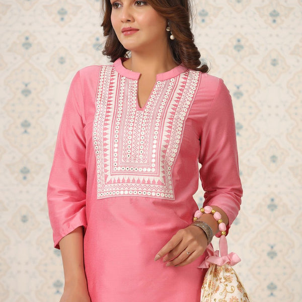 Ode by House of Pataudi Floral Embroidered Regular Thread Work Kurta with Trousers - Distacart