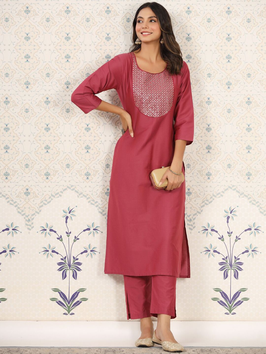 Ode by House of Pataudi Floral Embroidered Kurta - Distacart