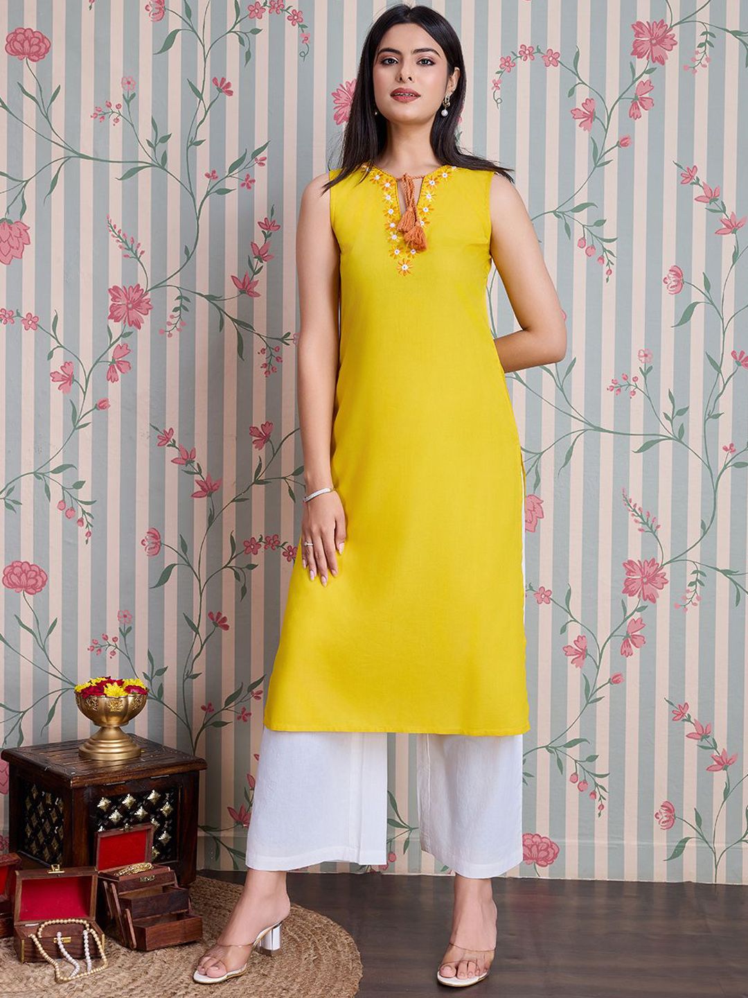 Ode by House of Pataudi Embroidered Straight Kurta with Palazzos - Distacart