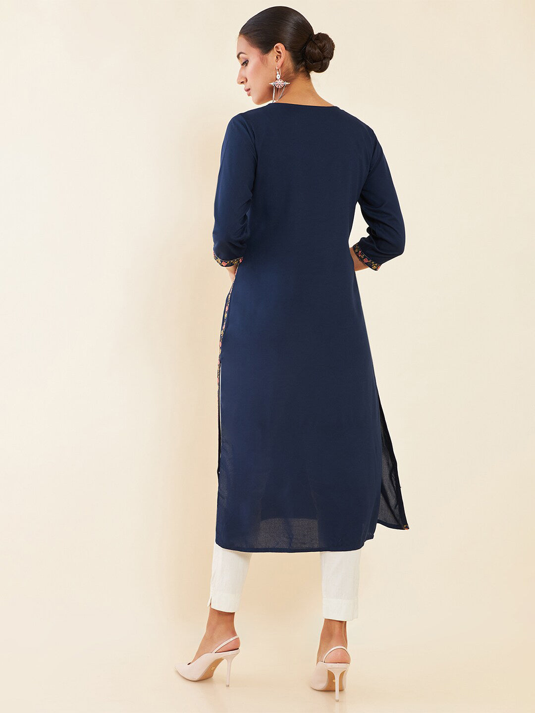 Soch Navy Blue Floral Embroidered Kurta - Distacart