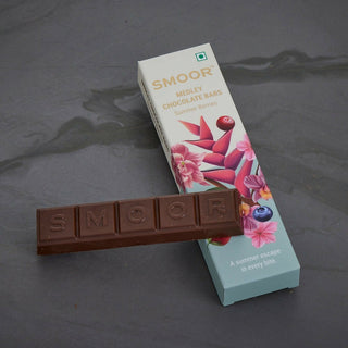 Smoor Medley Chocolate Bars Summer Berries
