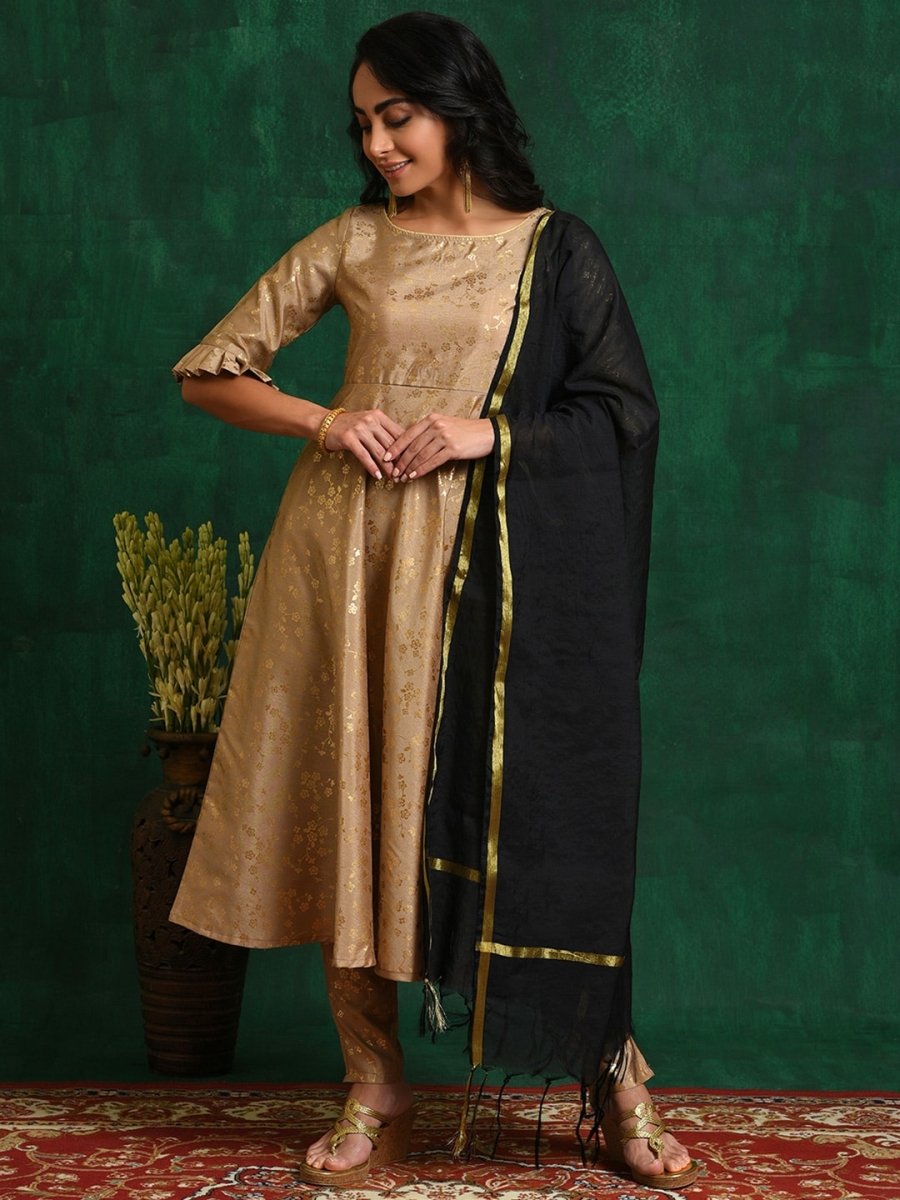 Aks Floral Printed Zari Anarkali Kurta With Trousers & Dupatta - Distacart