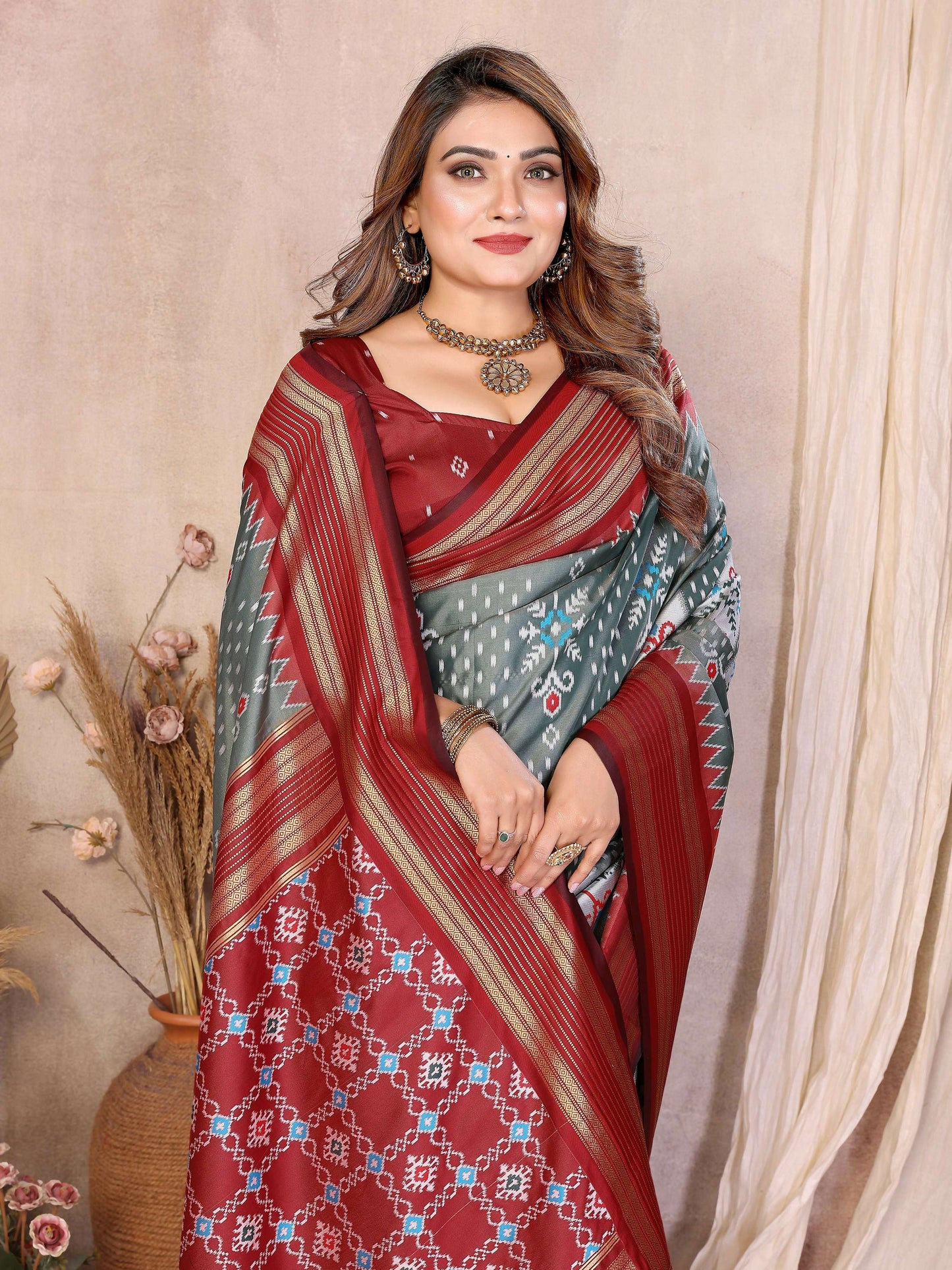 Aastha Fashion Grey Soft Silk Weaving Saree - Distacart