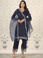 Thumbnail for Ode by House of Pataudi Women Floral Embroidered Regular Thread Work Kurta with Trousers & With Dupatta - Distacart