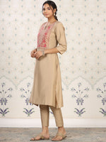 Thumbnail for Ode by House of Pataudi Women Floral Yoke Design Thread Work Kurta - Distacart