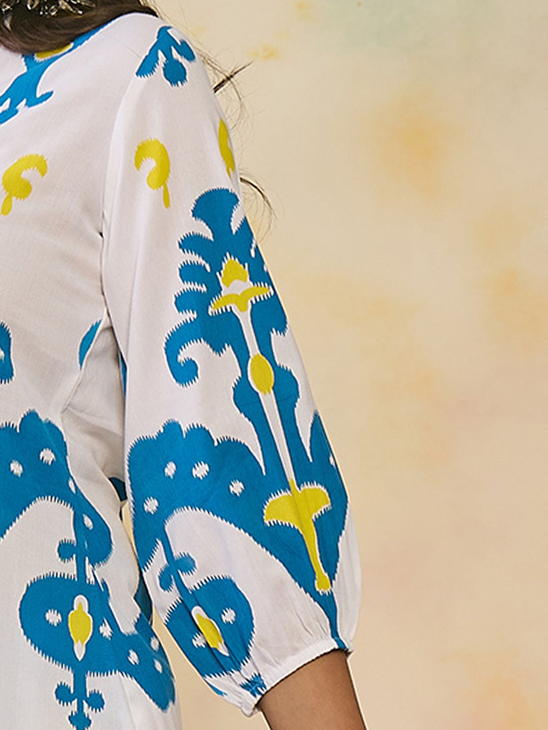 Indo Era Women Printed Regular Kurti with Trousers