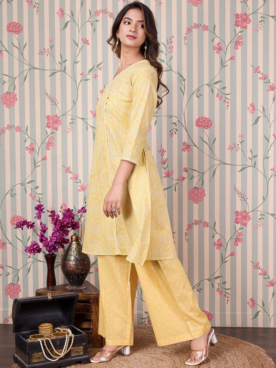 Ode by House of Pataudi Bandhani Printed Angrakha Pure Cotton Kurta with Trousers - Distacart