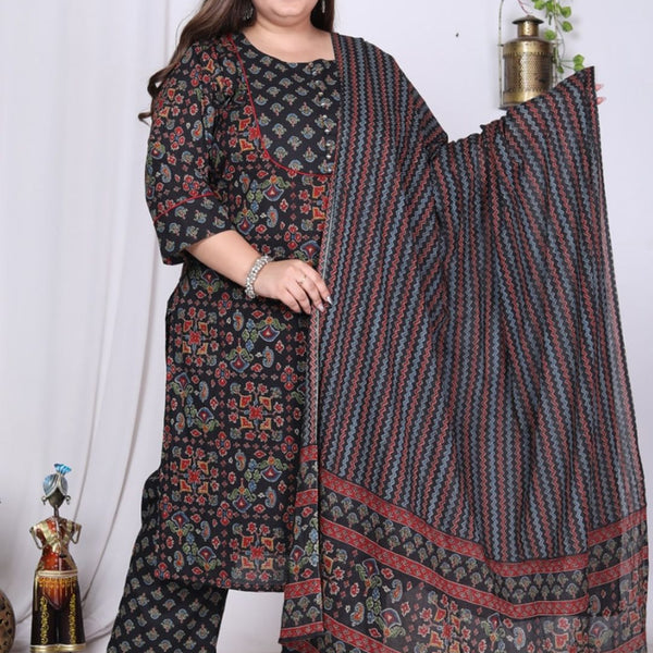 Swasti Plus Size Floral Printed Pure Cotton Kurta With Trousers & Dupatta - Distacart