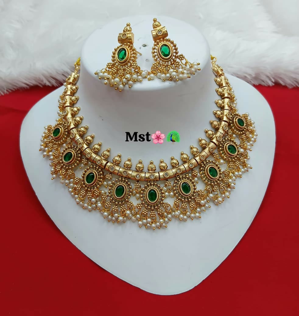 Joban Fashion Women Green Copper Necklace Set