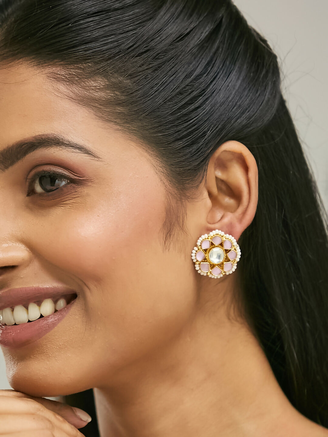 Nuyug 22K Gold-Plated Pink Kundan Studded & Beaded Floral Shaped Studs