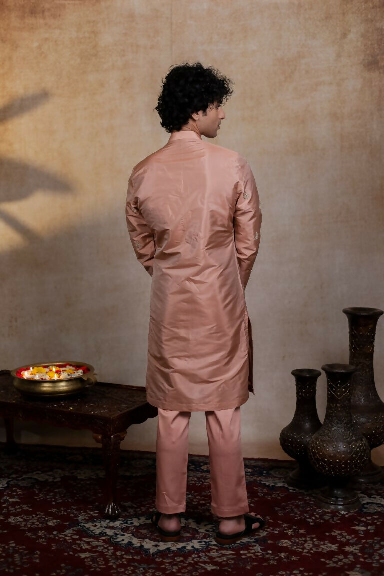 Semi Pattu Copper Balaji Ratna Pattu Set By Hilo Design