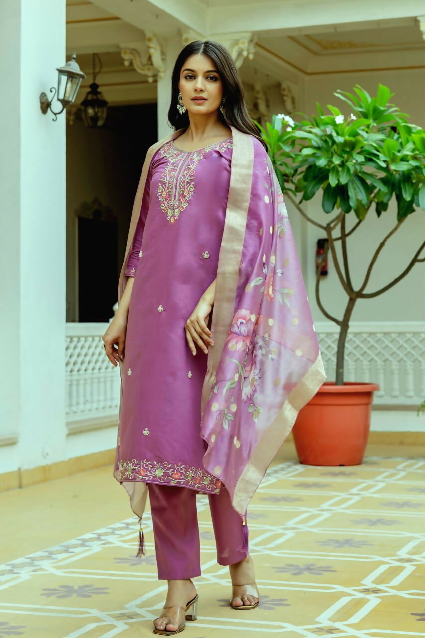Preksha Creation Light Pink Viscose Chanderi Silk Embroidered Beads Kurta Set With Dupatta And Pant