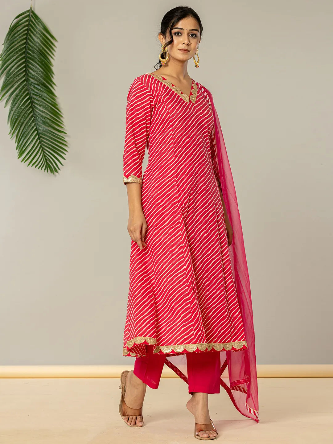 Yufta Pink Leheriya Print Cotton A-Line Suit Set