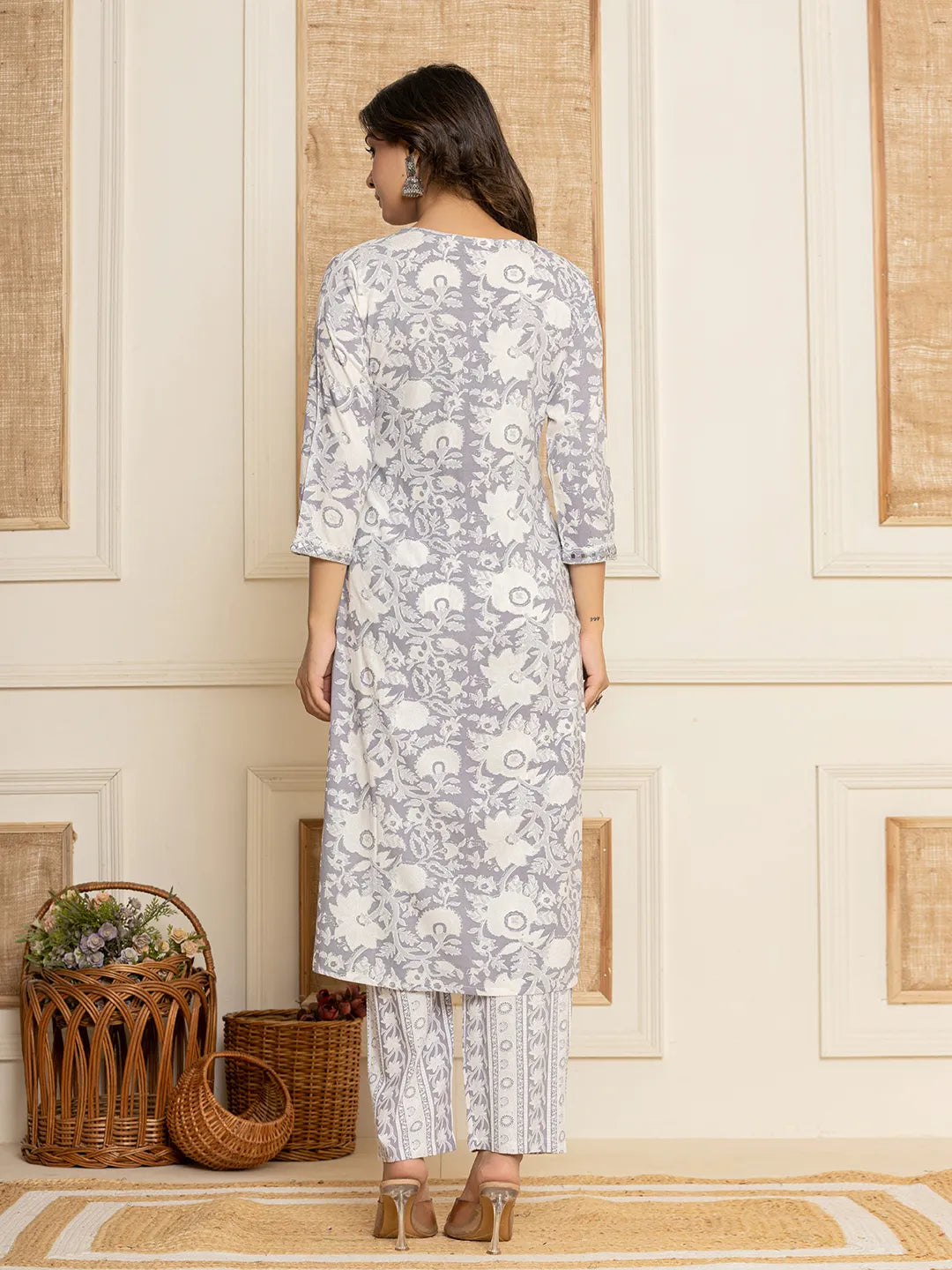 Yufta White Thread_Work Rayon Straight Kurta And Trouser With Dupatta - Distacart