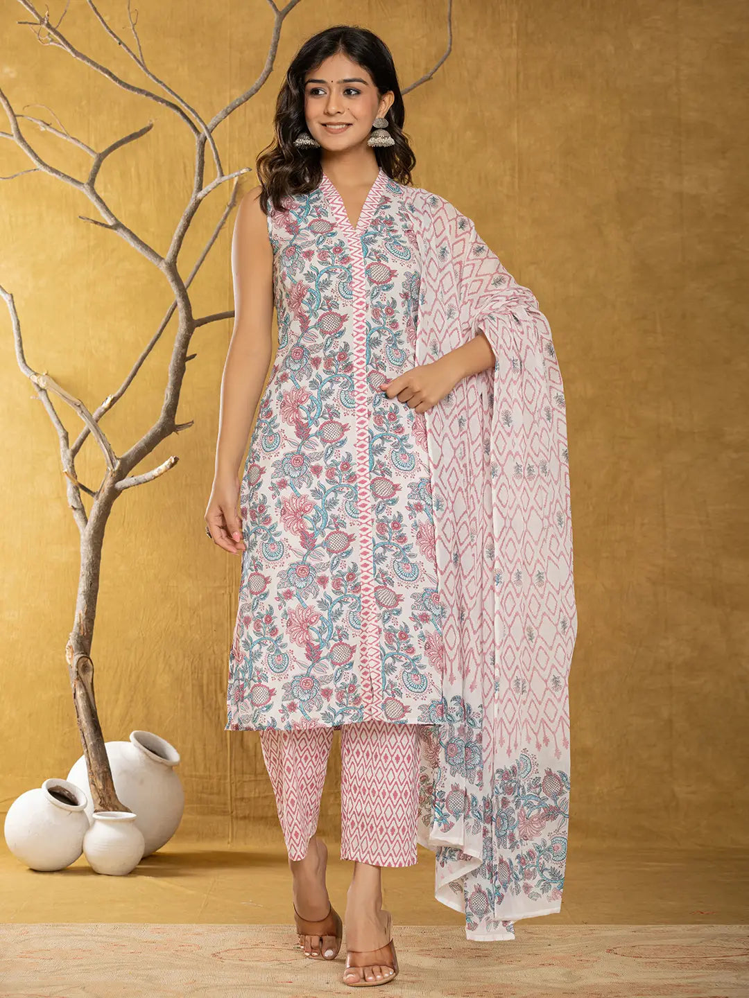Yufta Cotton White Floral Print Kurta Dupatta Set - Distacart