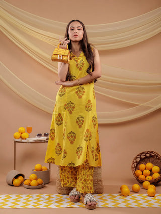 Yufta Mustard Floral_Print Pure Cotton A-Line Kurta Dupatta Set