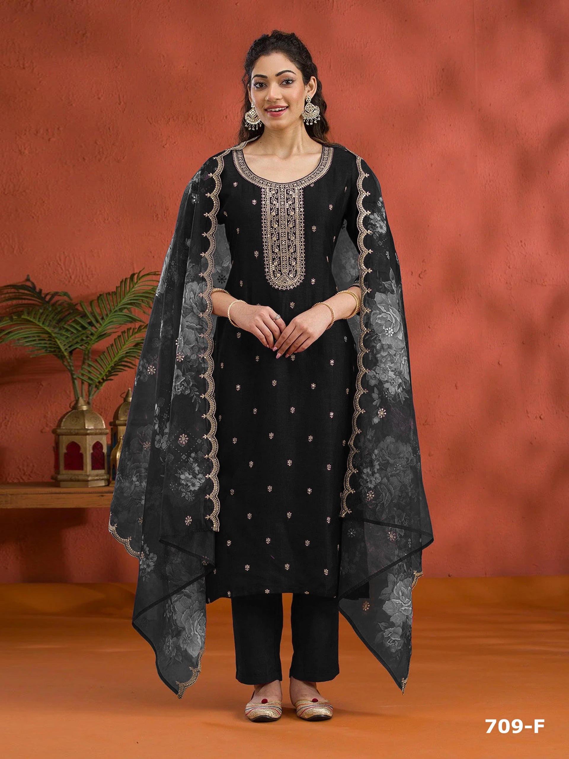Anaita Black Silk Embroidered Viscose Thread Zari Work Salwar Suit - Distacart