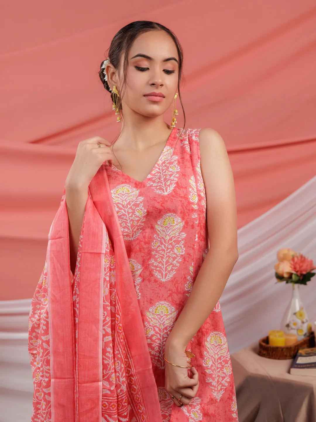 Yufta Pink Cotton Floral Print Cotton A-Line Kurta Dupatta Set - Distacart