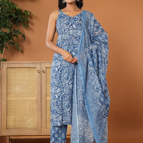 Yufta Blue Cotton Strappy Kurta Dupatta Set - Distacart