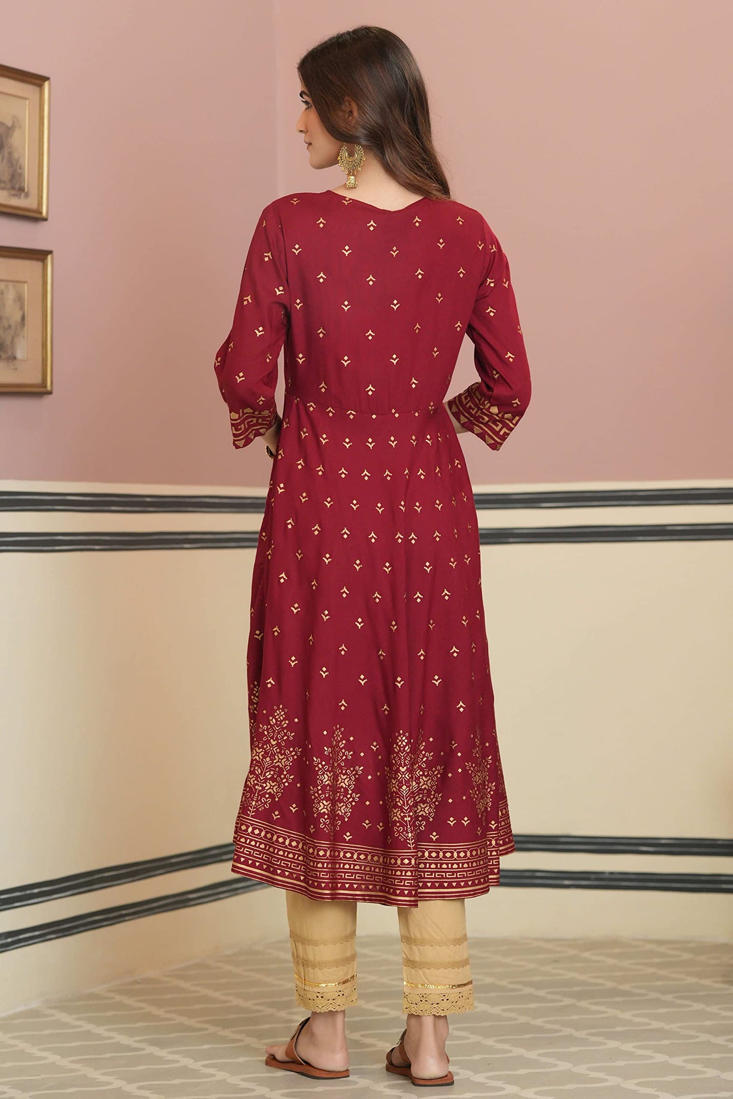 Juniper Women's Maroon Ethnic Motif Printed Rayon Kurta With Sequins - Distacart