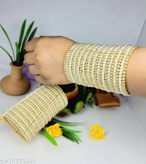 Tehzeeb Creations Women's Spiral Bangle With Golden And White Pearl