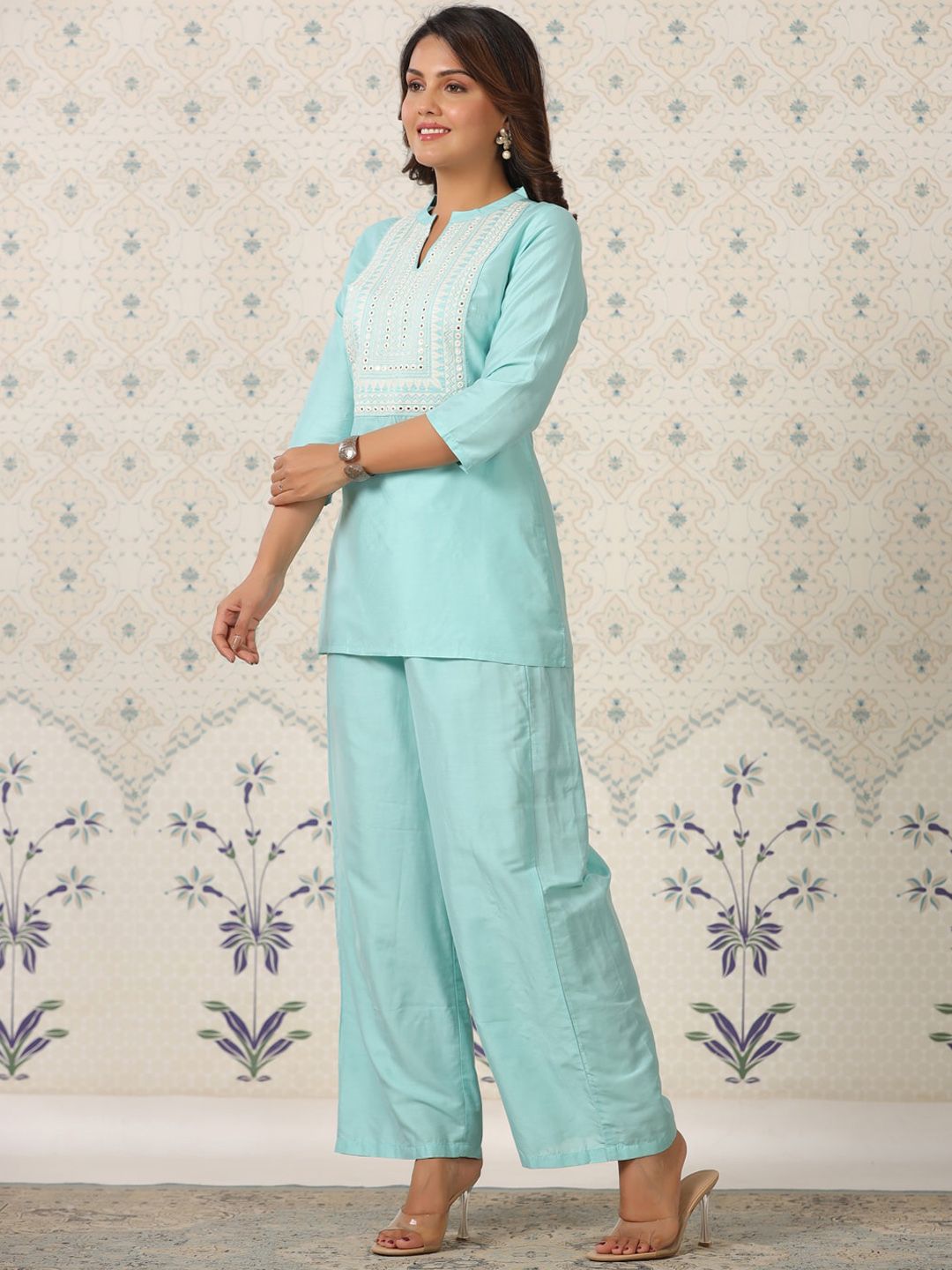 Ode by House of Pataudi Ethnic Motifs Embroidered Mirror Work Kurti with Palazzos - Distacart