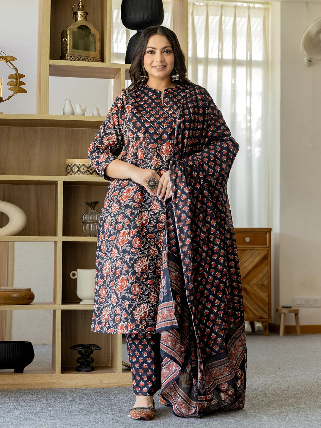 Yufta Pure Cotton Black Plus Size Kurta Dupatta Pant Set - Distacart